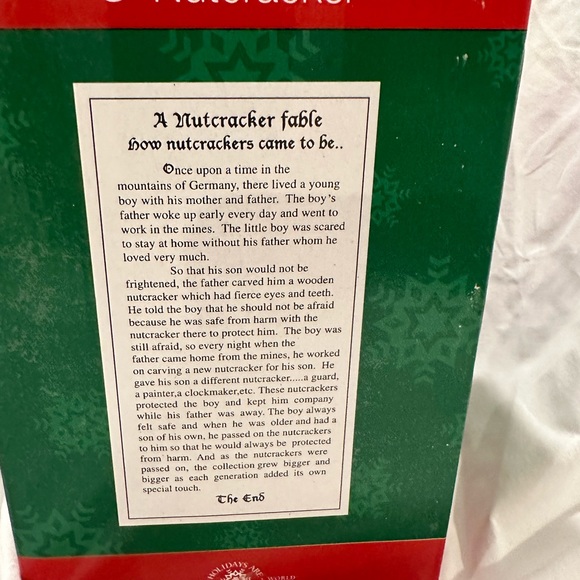 Kurt Adler Hand-Painted Wooden Mini Nutcracker King With Staff & Crown - Picture 4 of 8